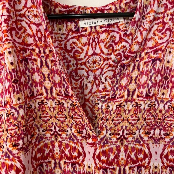 Lightweight Patterned Tanktop - Picture 3 of 3